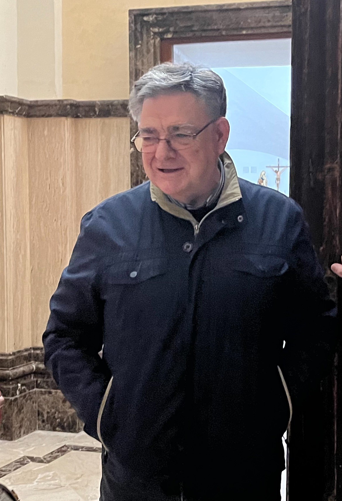 El Pleno nombra por unanimidad al párroco Don Manuel Amatriaín Hijo Adoptivo de Águilas