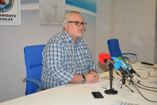 La concejalía de Turismo informa en varios idiomas sobre la nueva orden que declara la suspensión de apertura al público de alojamientos turísticos