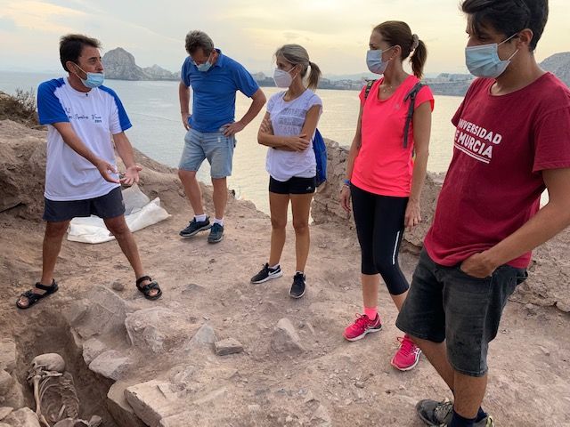 Los hallazgos arqueológicos en la Isla del Fraile superan todas las expectativas