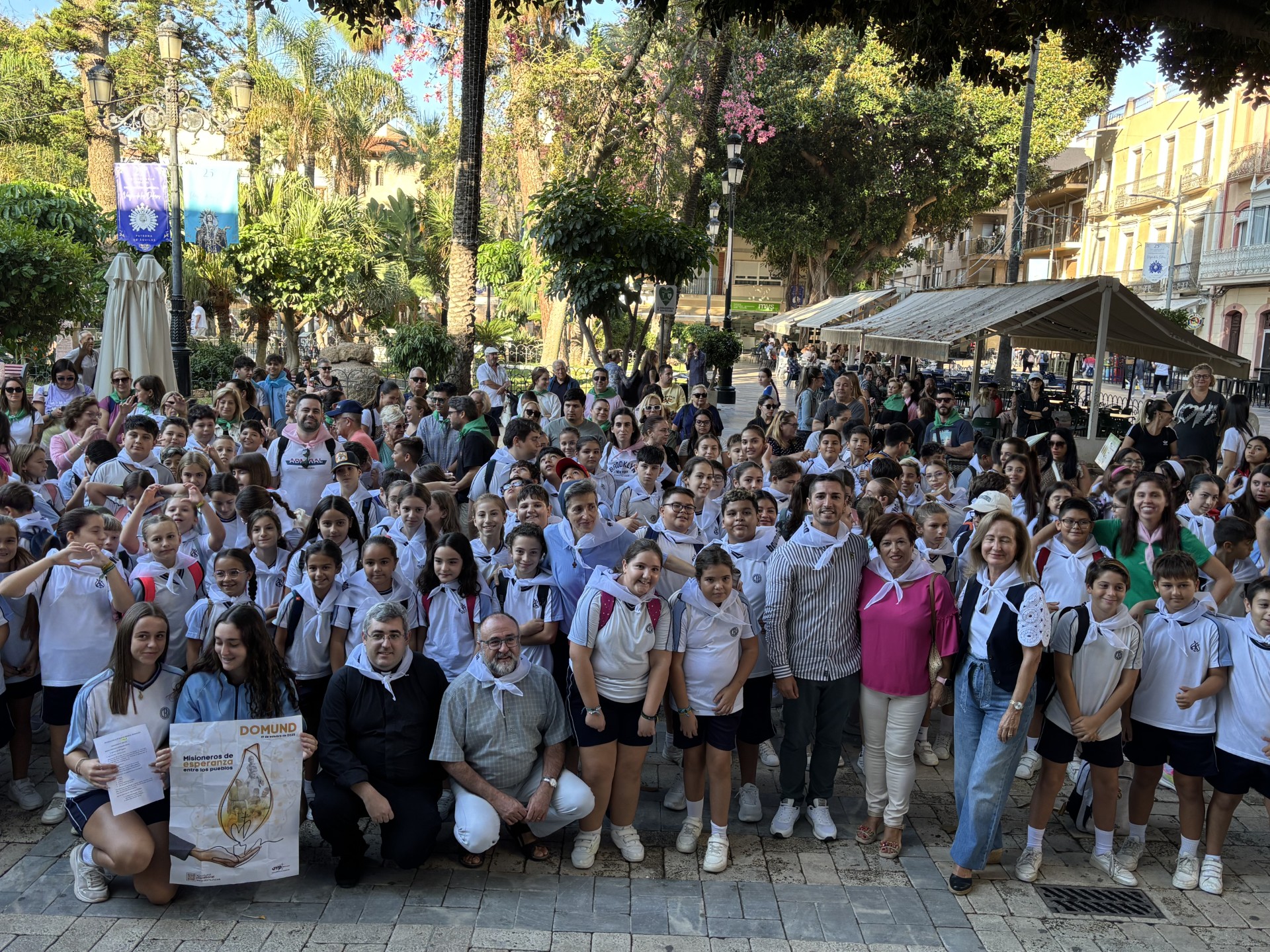 El colegio María Inmaculada conmemora el día del Domund con una marcha solidaria