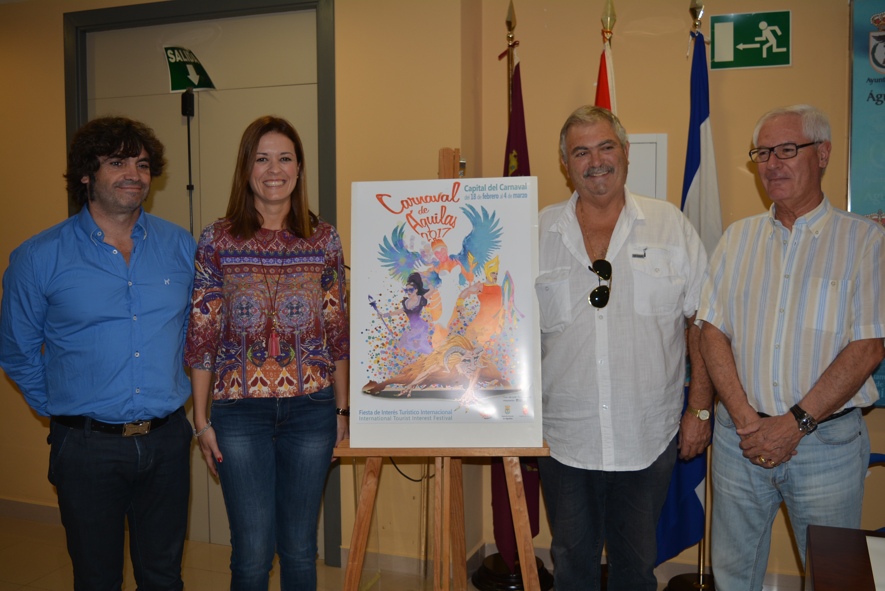 El ilustrador Pedro Hurtado, creador del cartel anunciador del Carnaval 2017