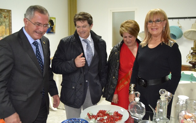 La Asociación Pegaso inaugura su Rastrillo Solidario 