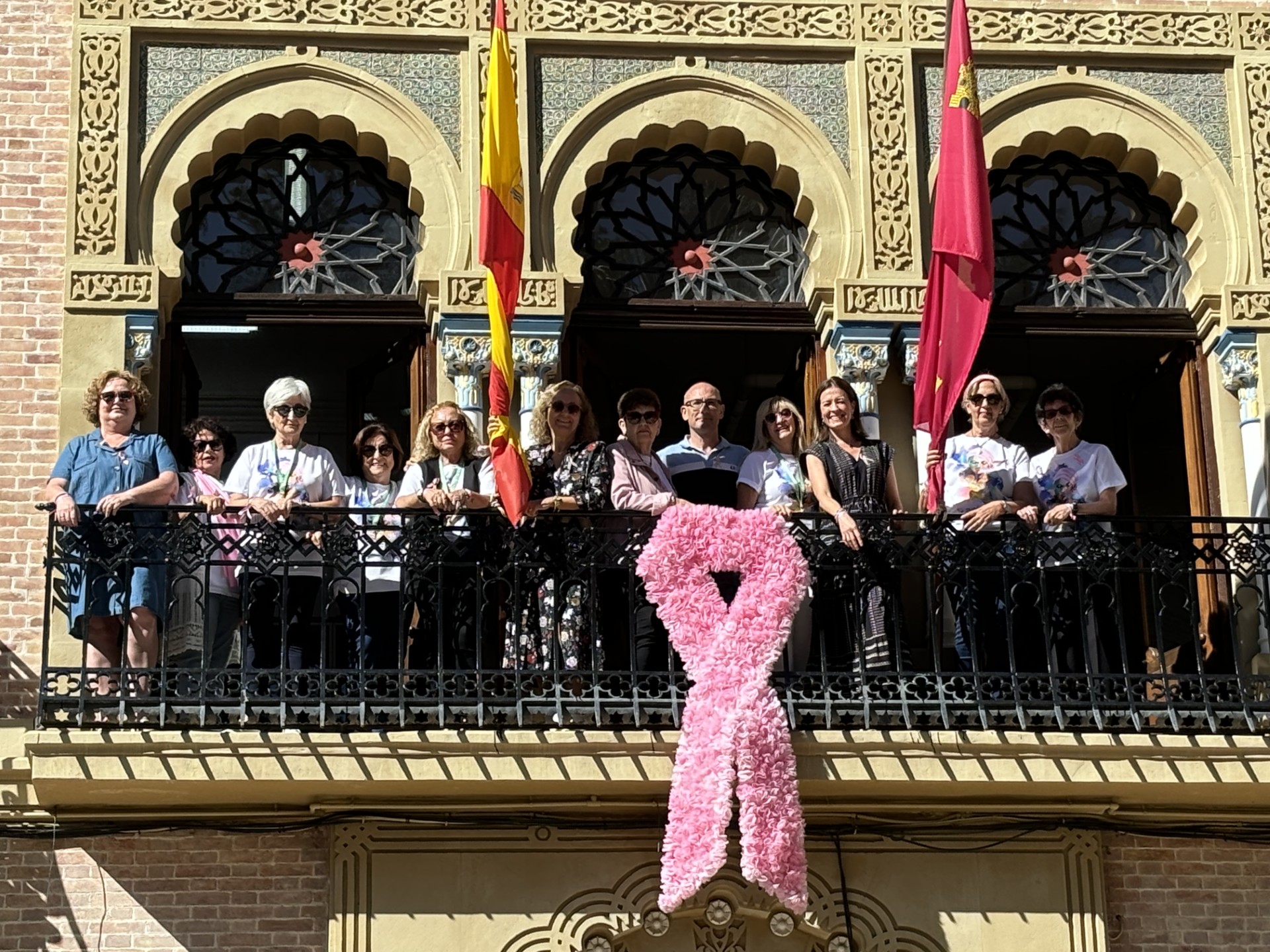 Águilas se une a la conmemoración del Día Mundial Contra el Cáncer de Mama