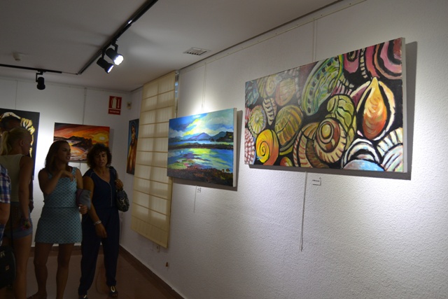 Expo 70 reúne la obra de nueve artistas locales