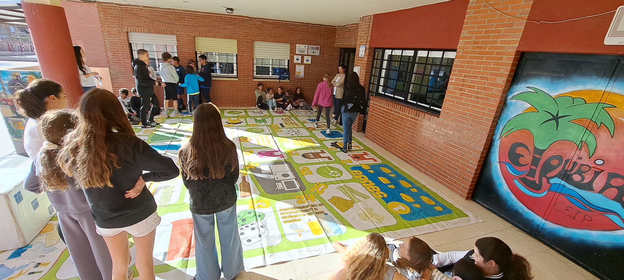 El Ayuntamiento y Ecoembes ponen en marcha la iniciativa “Al reciclar ganamos todos” en los colegios de la localidad