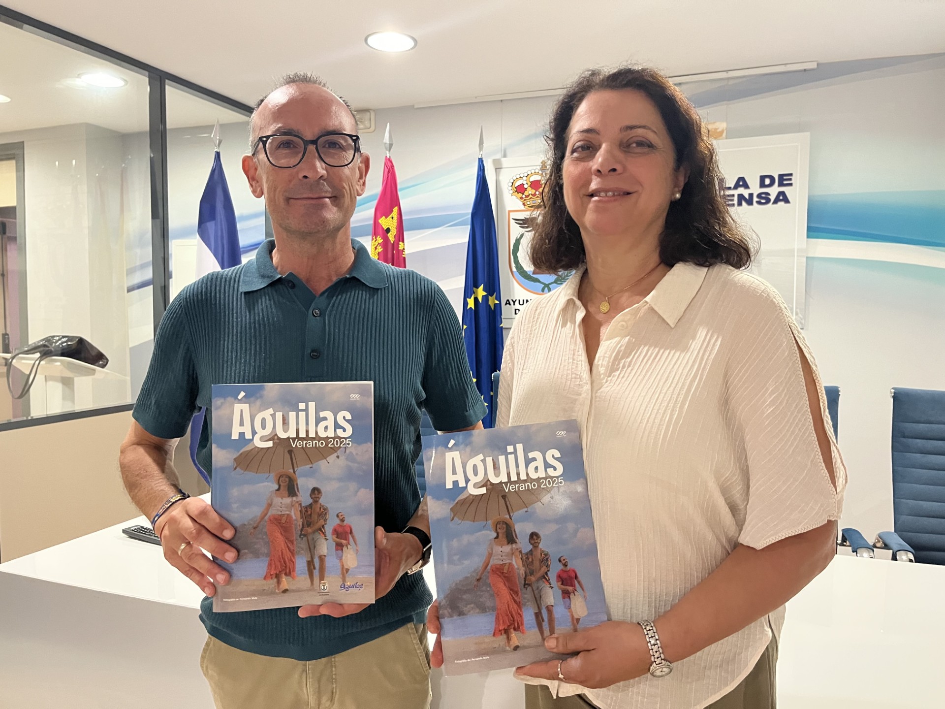 Ya está a la venta el Libro de Verano cuya recaudación íntegra será destinada a Cáritas