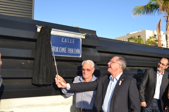 Águilas concede el nombre de una calle a Bartolomé Roldán, uno de los héroes del famoso accidente aéreo de Palomares 