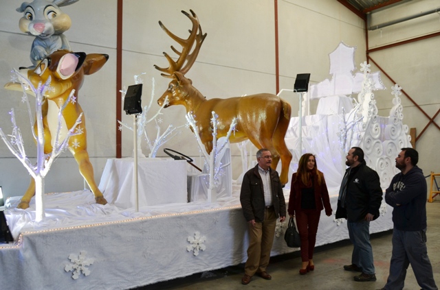 Carrozas y grupos de animación acompañarán a los Reyes Magos en la Cabalgata de Águilas