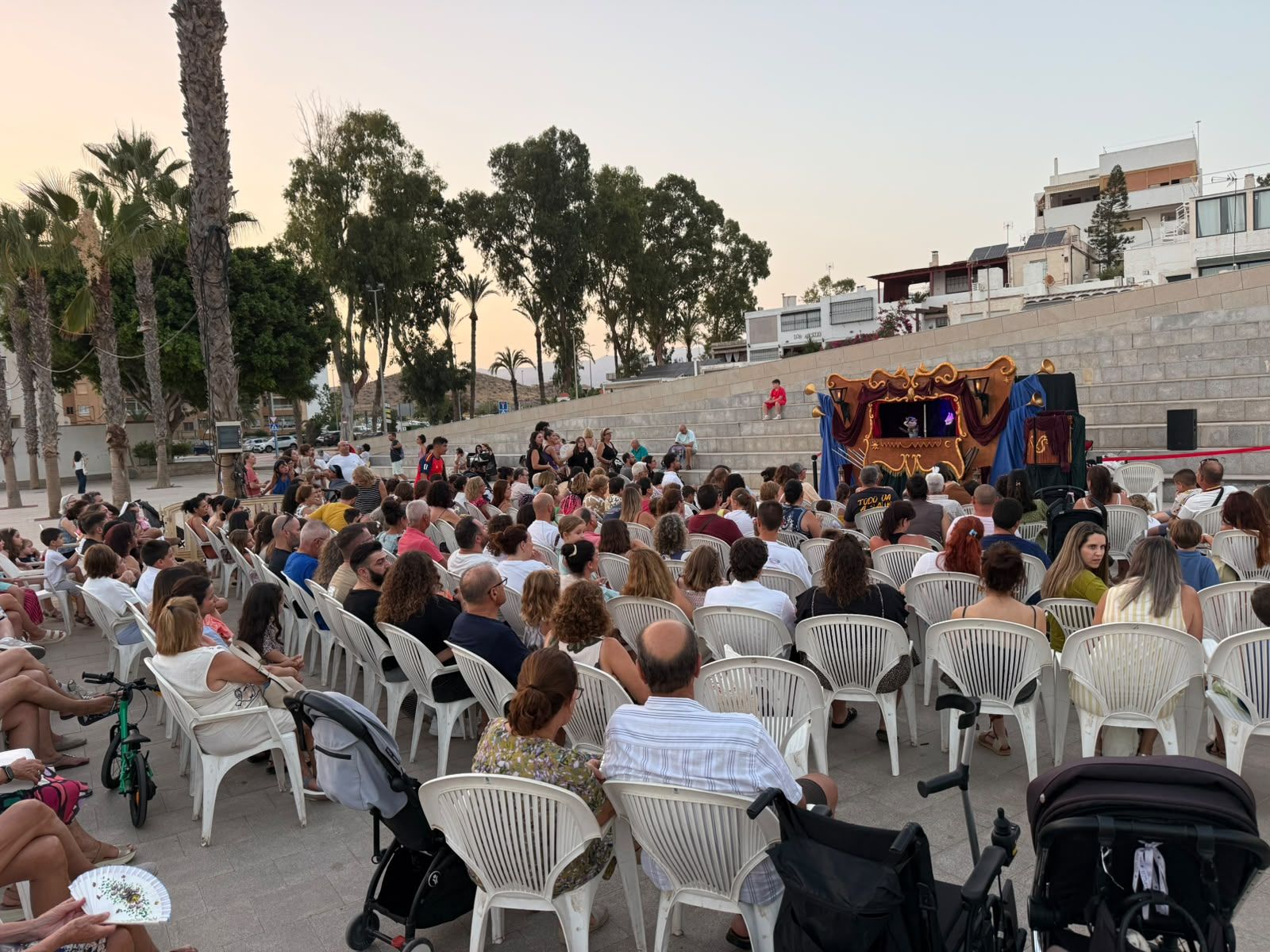 La explanada del Auditorio acoge “Elisa y la noche sin estrellas