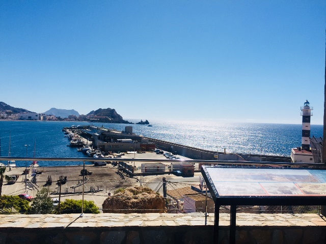 Ruta marinera con tapa con motivo del Día Mundial del Turismo