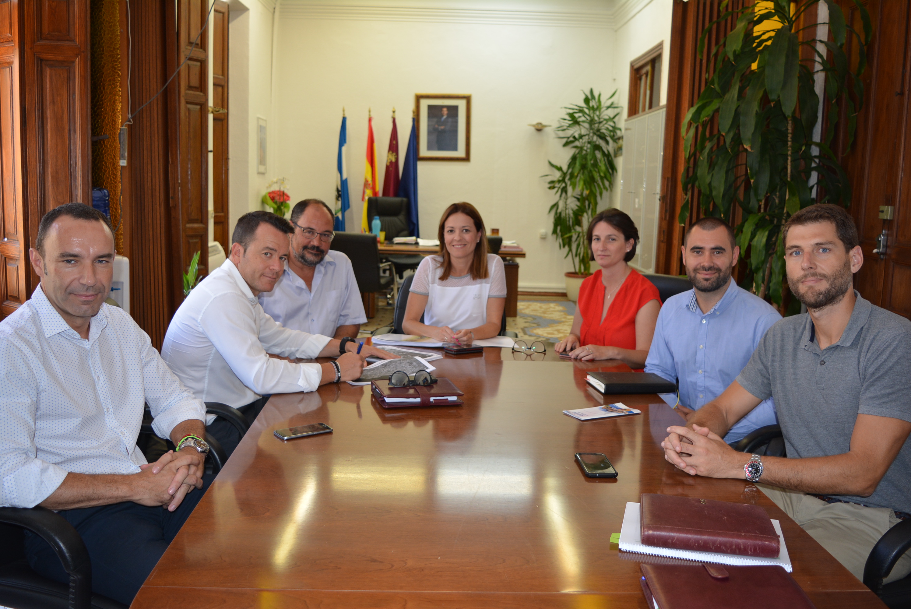 La empresa STV, nueva adjudicataria del servicio de mantenimiento de zonas verdes