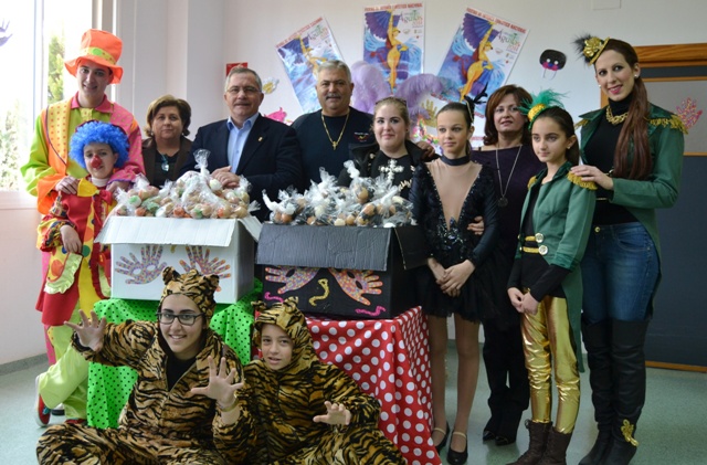 Más de 15.000 cascarones se emplearán en las Batallas entre Don Carnal y Doña Cuaresma 