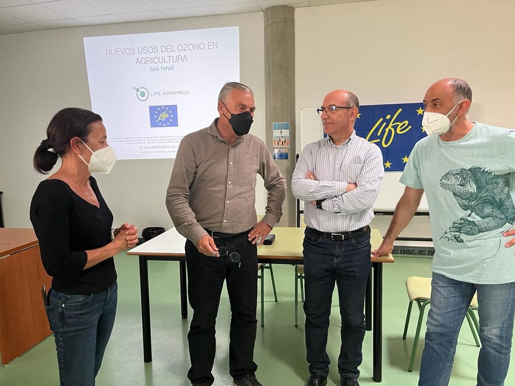 Águilas acoge un proyecto piloto para la descontaminación del suelo agrícola mediante la ozonización