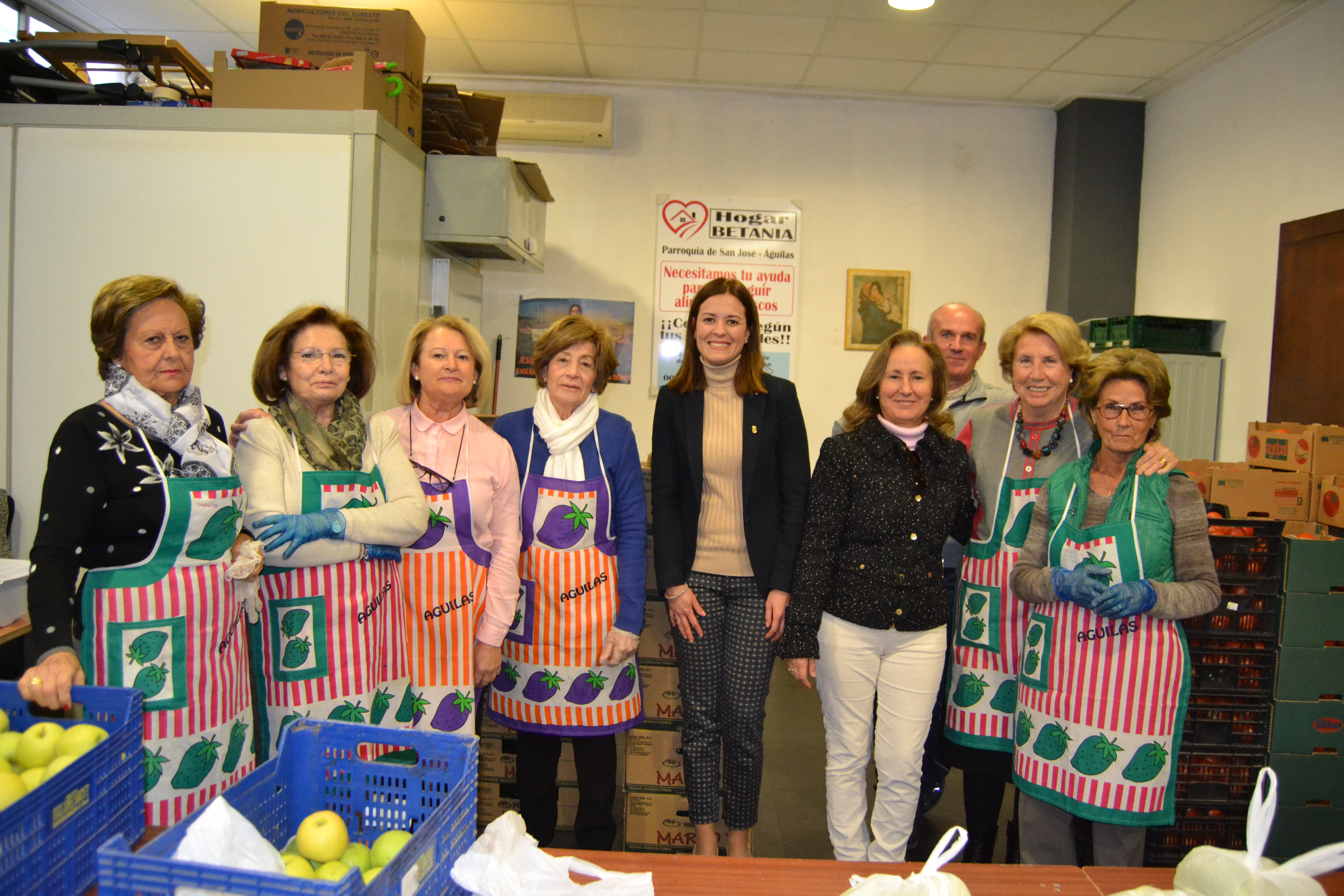 La alcaldesa y la edil de Servicios Sociales visitan Hogar Betania