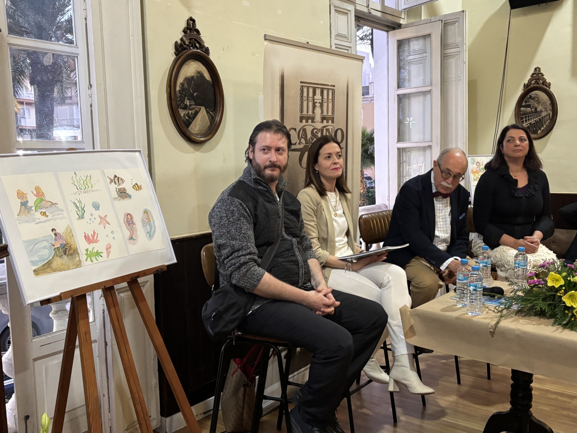 El Casino acoge la presentación del libro “Pequeñas historias para grandes corazones”