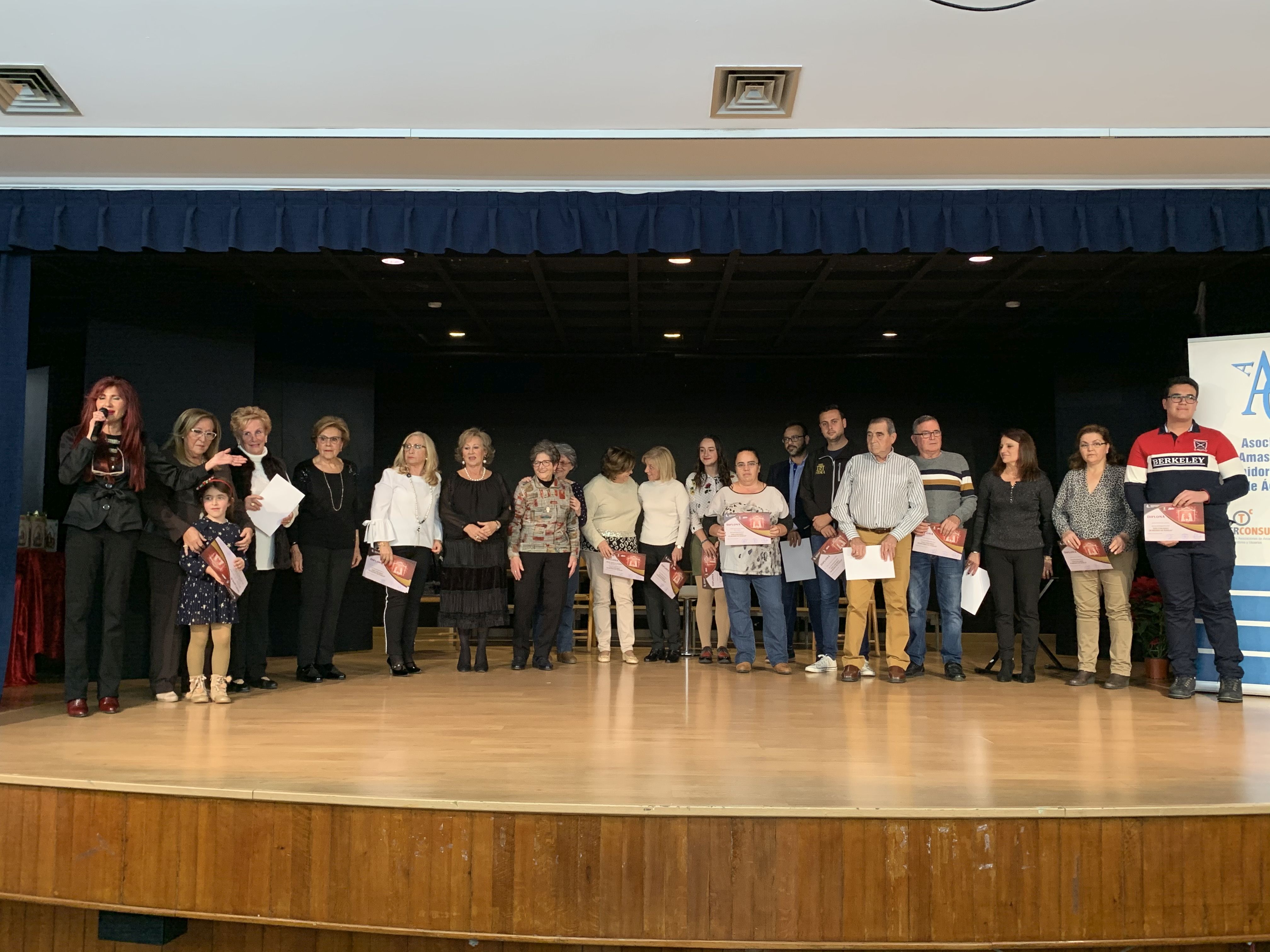 La Asociación de Amas de Casa hace entrega de los premios de su tradicional concurso de Belenes