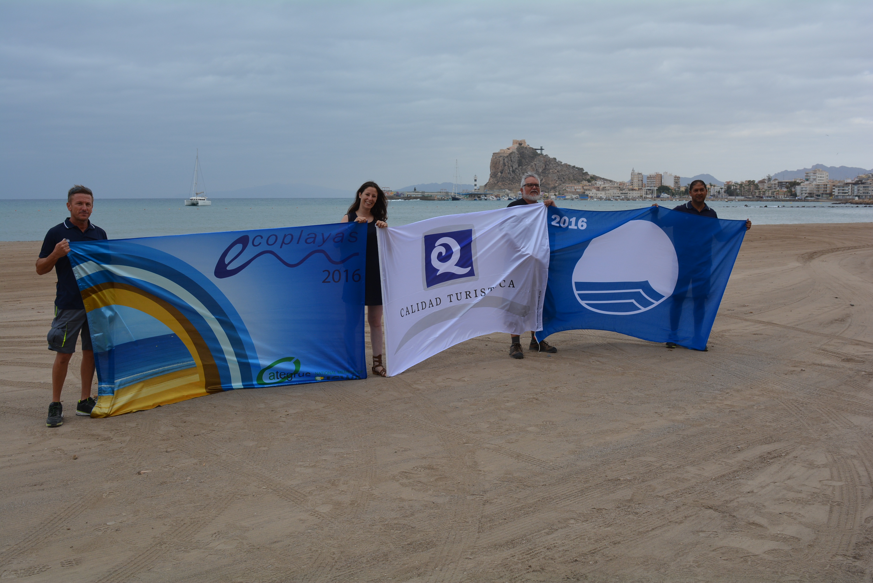 Águilas se convierte en el municipio de la Región con mayor número de Banderas Azules