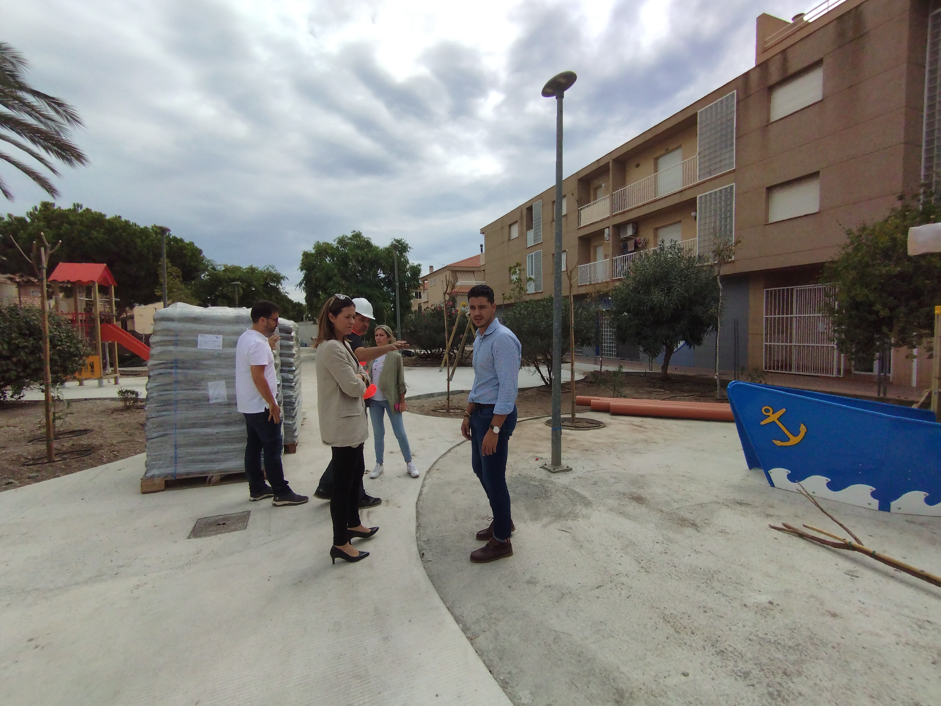 Avanzan a buen ritmo las obras de remodelación de la plaza Montcada i Reixac 