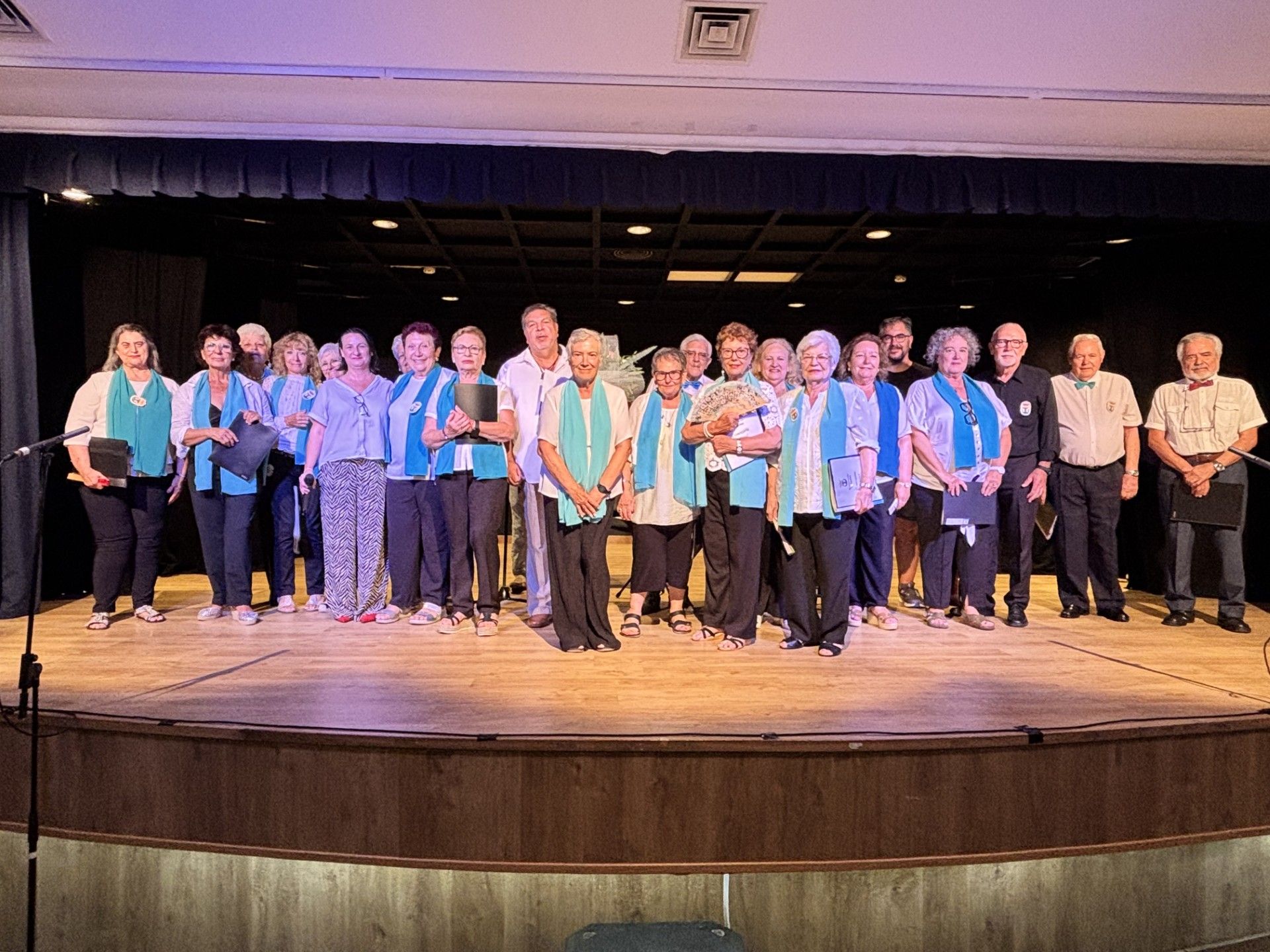 La Semana Cultural del Centro Municipal de la Tercera Edad "Antonio Sicilia Segura" arranca con un lleno absoluto
