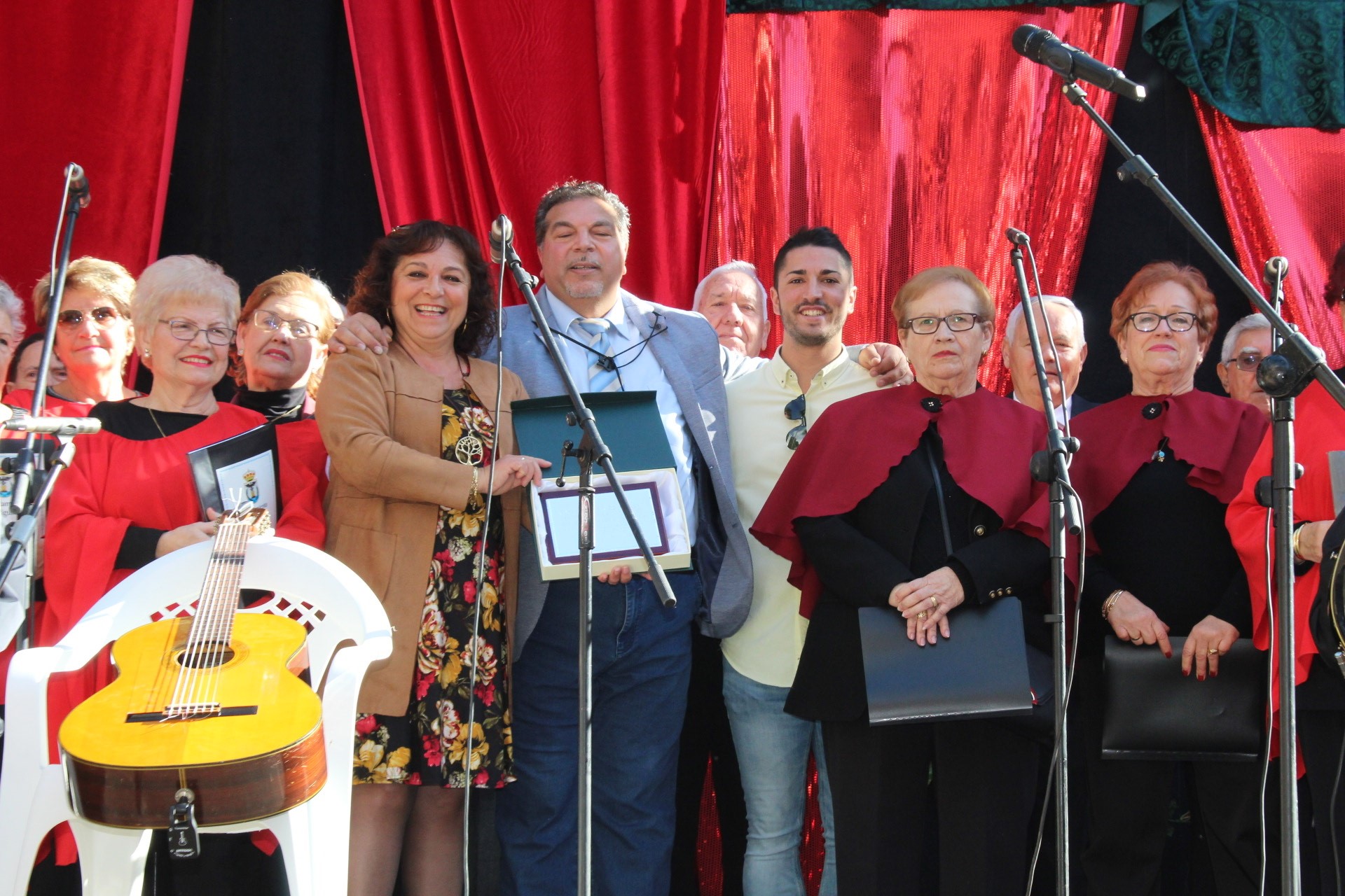 El Encuentro de Corales en Navidad reúne a cuatro agrupaciones sobre el escenario de La Glorieta