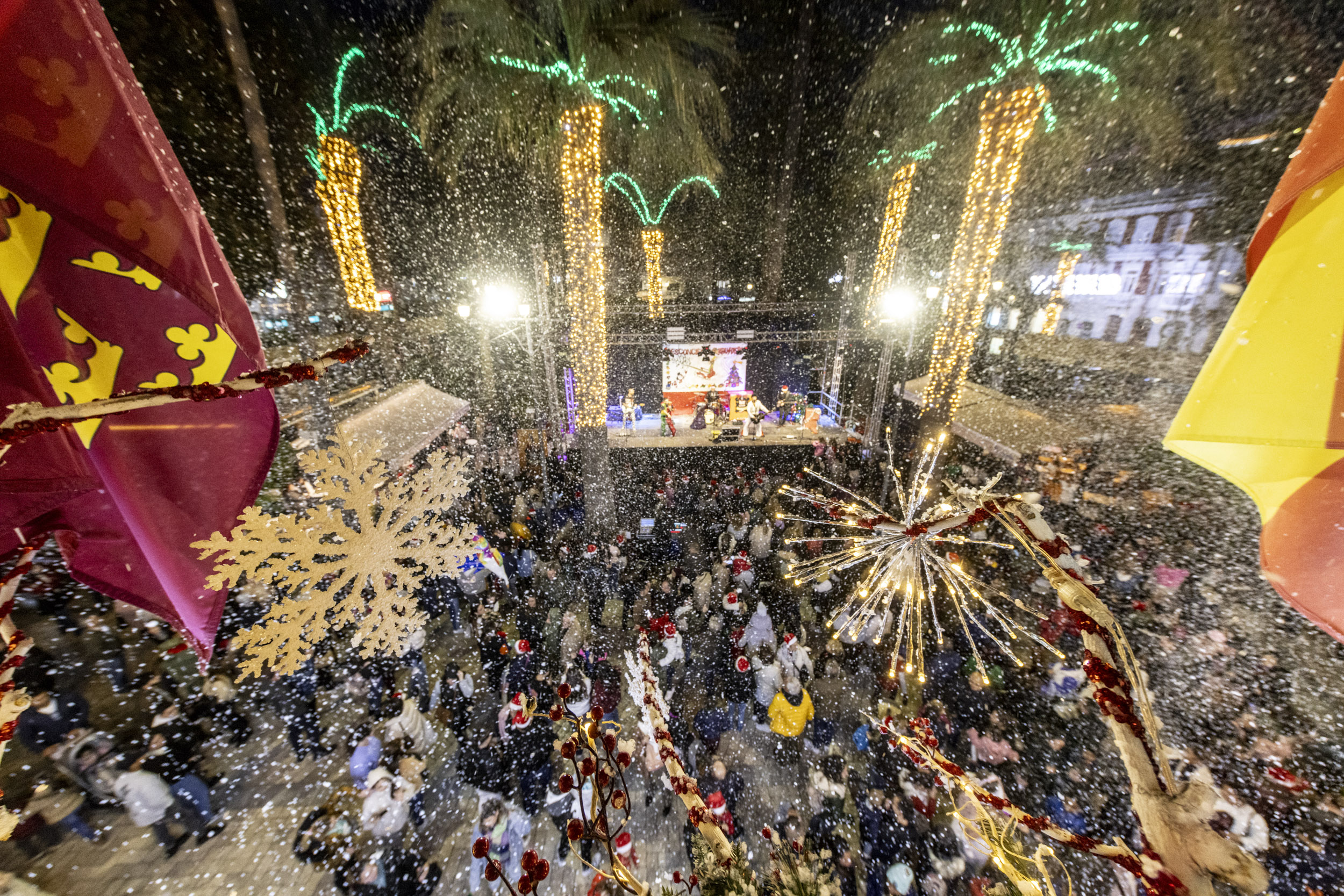 Águilas enciende la Navidad 