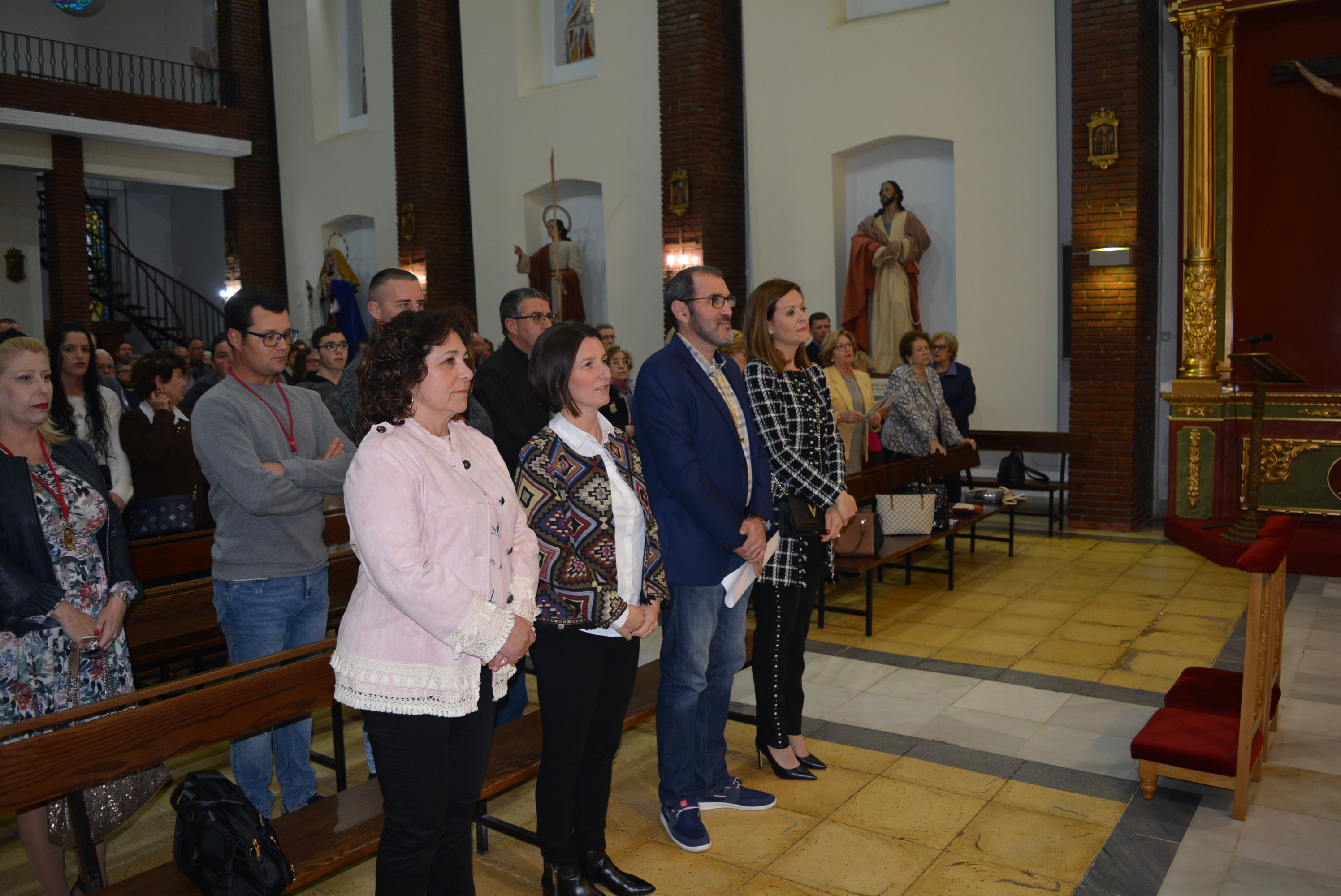 La Cofradía de Santiago Apóstol celebra una misa cuaresmal