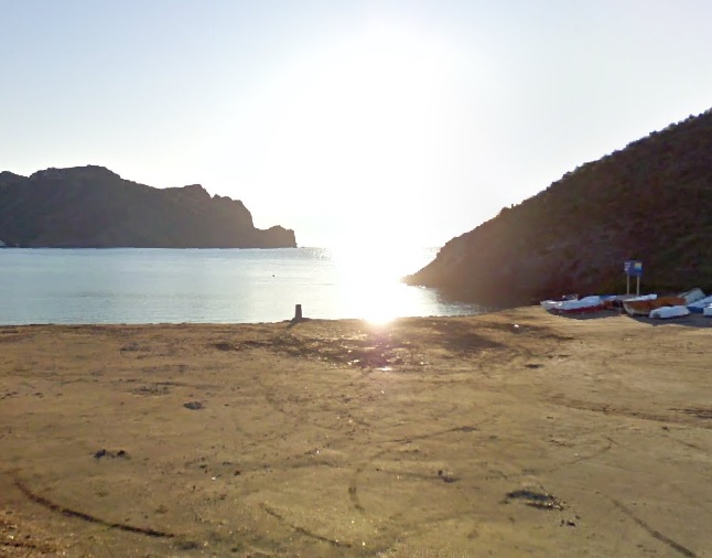 El Ayuntamiento solicita a Demarcación de Costas un canal náutico para embarcaciones de recreo en la playa de La Cola